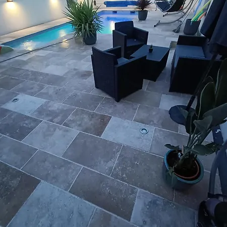 Piscine Privée Artigues-près-Bordeaux